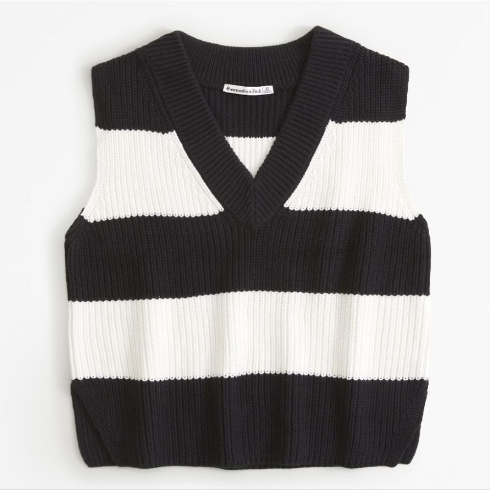 Abercrombie & Fitch Black and White Striped Sweater Vest Size XL NWT
